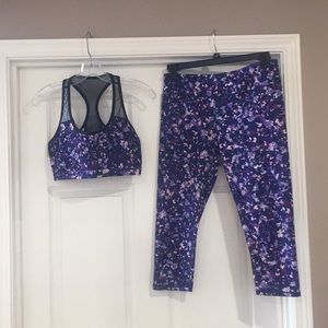 Two piece Fabletics workout set